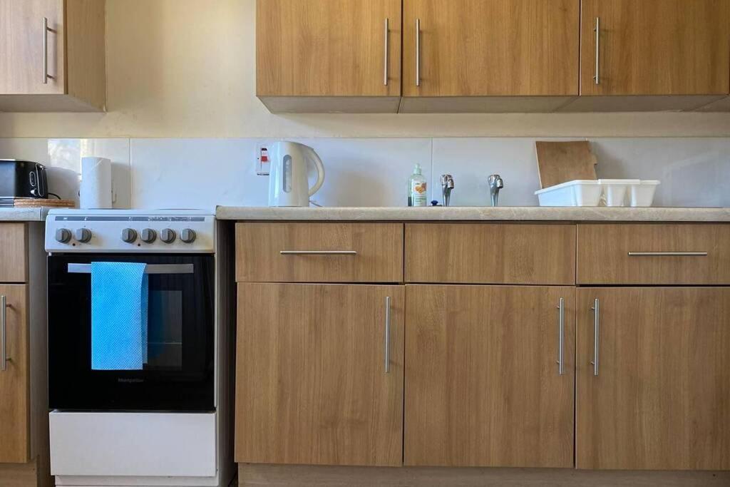 曼彻斯特Conveniently Situated 1Bed Apt In Stretford公寓 外观 照片